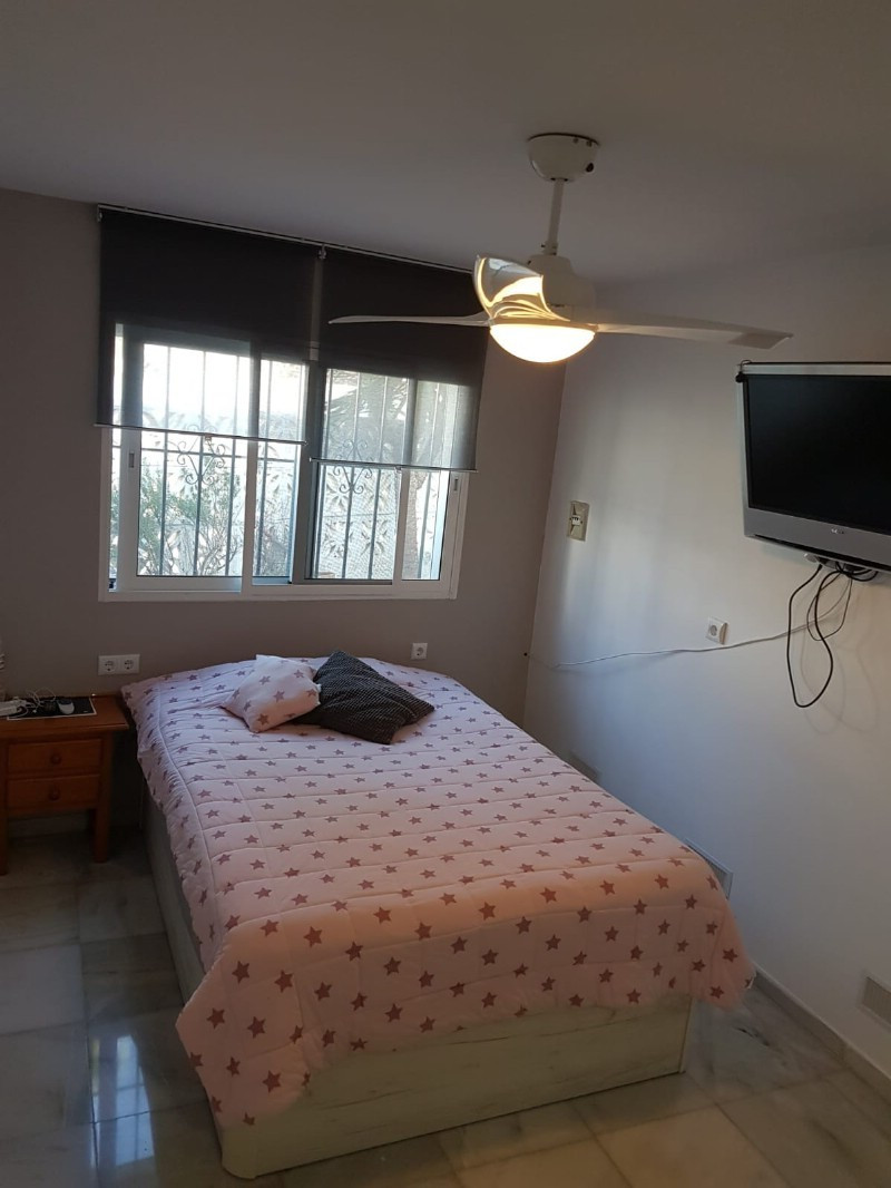 3 bedroom Townhouse For Sale in Arroyo de la Miel, Málaga - thumb 6
