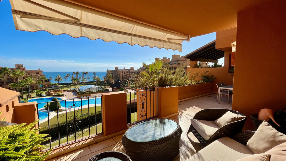 3 bedroom Apartment For Sale in New Golden Mile, Málaga - thumb 9