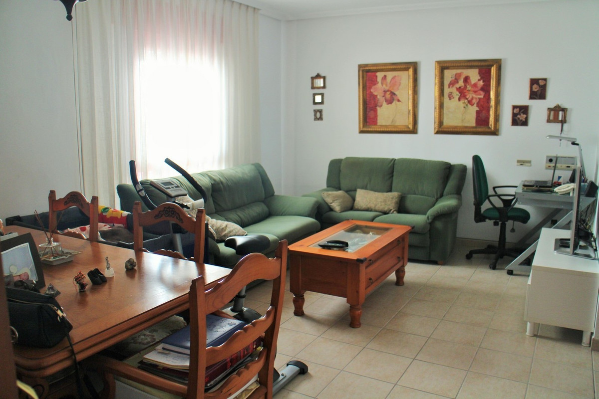Apartamento Planta Baja en Estepona, Costa del Sol
