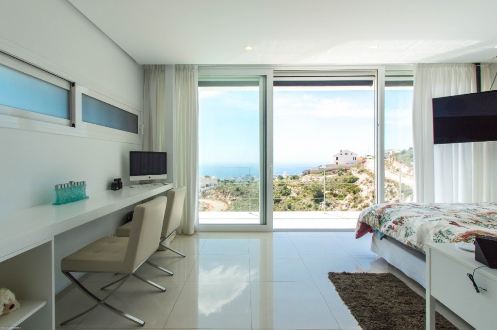 3 bedroom Villa For Sale in Benalmadena, Málaga - thumb 19