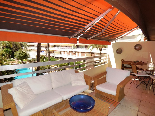 Apartamento Planta Media en Marbella, Costa del Sol
