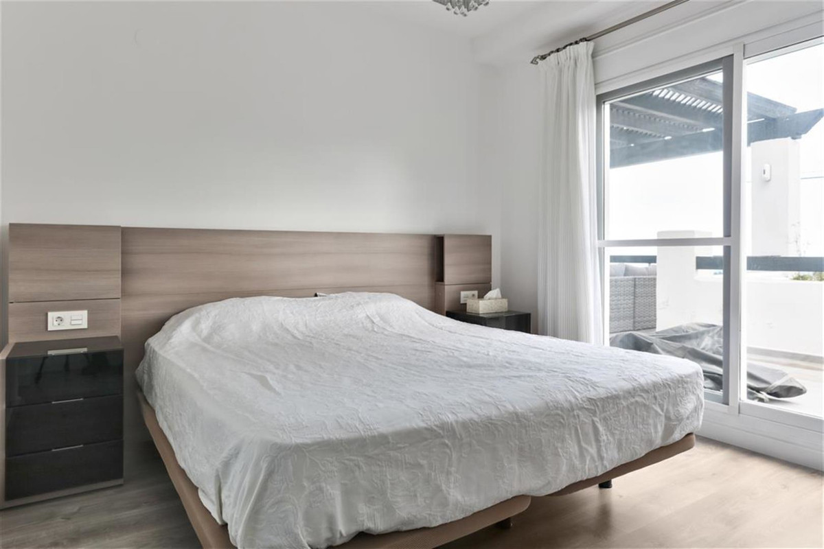 3 bedroom Apartment For Sale in Costa del Sol, Málaga - thumb 10
