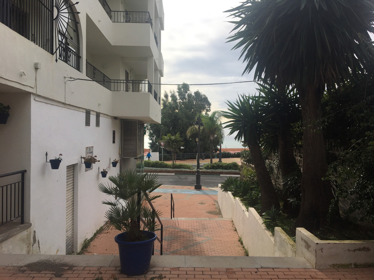 0 bedroom Commercial Property For Sale in Estepona, Málaga - thumb 24