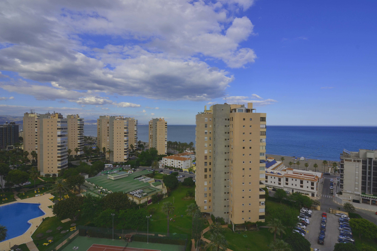 Playamar, Costa del Sol, Málaga, Espanja - Huoneisto - Keskikerros