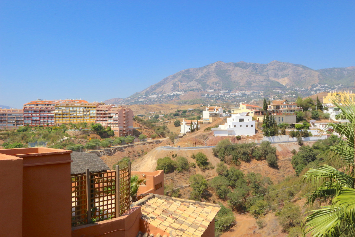 3 bedroom Apartment For Sale in Los Pacos, Málaga - thumb 18