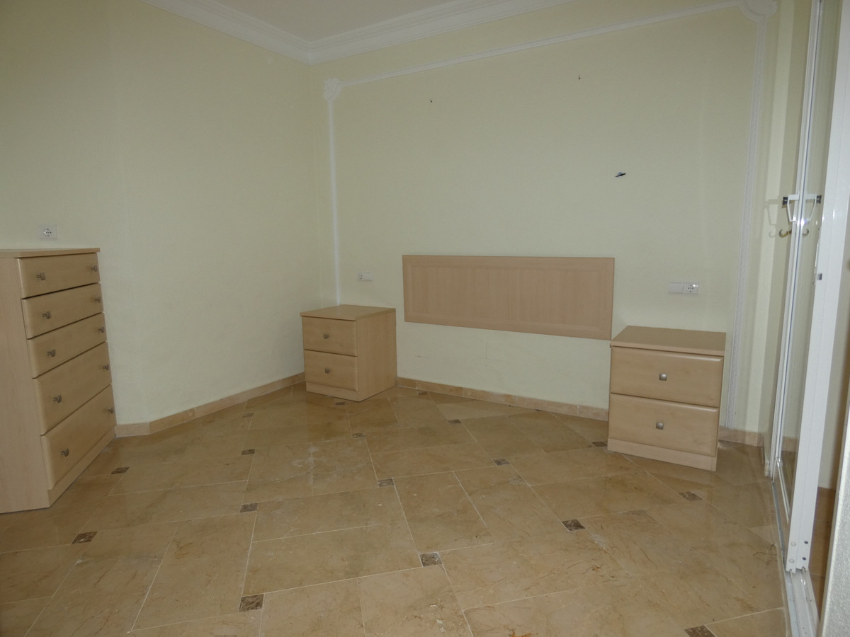 2 bedroom Apartment For Sale in Calahonda, Málaga - thumb 19