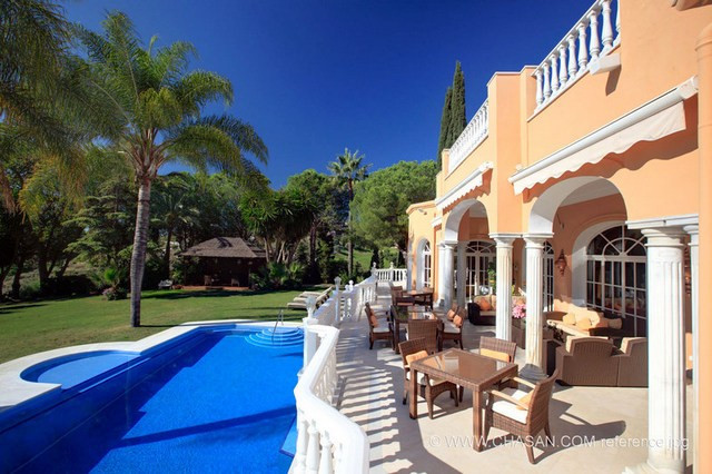 9 bedrooms Villa in El Paraiso