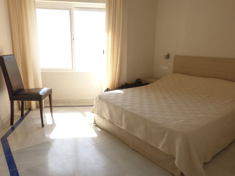 3 bedrooms Apartment in Estepona
