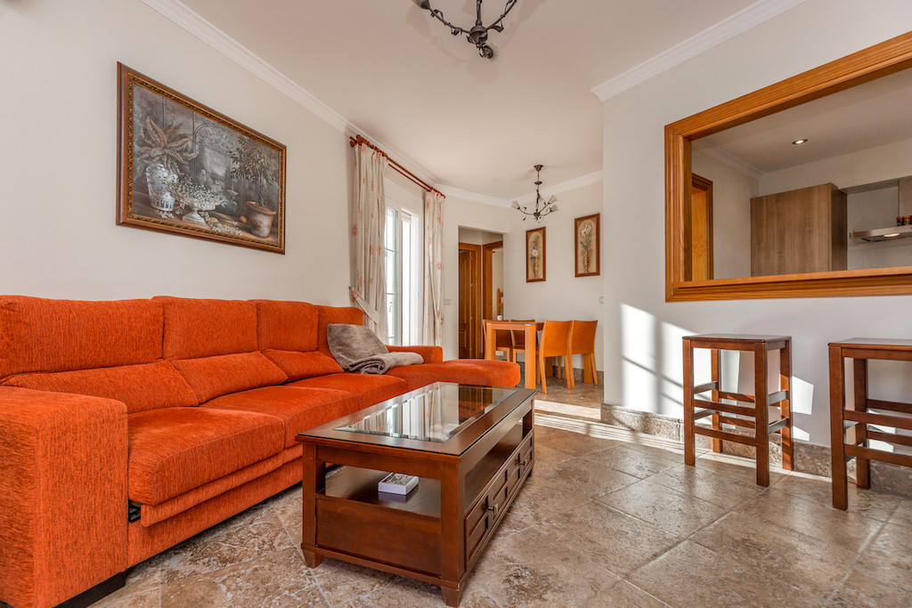 2 bedroom Apartment For Sale in Benahavís, Málaga - thumb 4