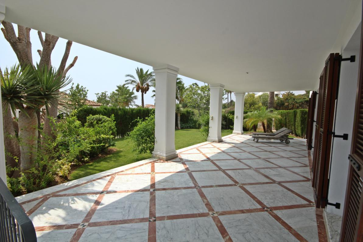 4 bedroom Villa For Sale in Marbella, Málaga - thumb 43