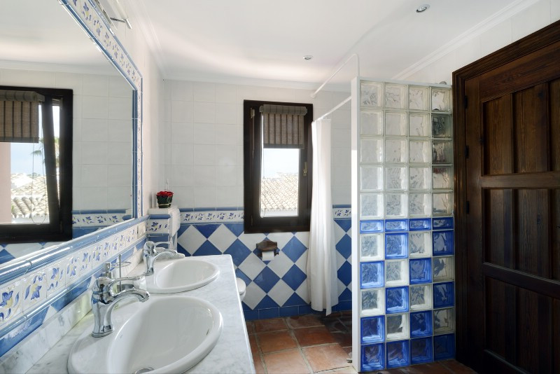 4 bedroom Villa For Sale in Torremuelle, Málaga - thumb 45