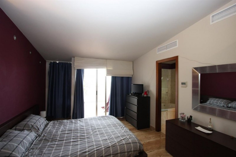 3 bedrooms Commercial in Nueva Andalucía