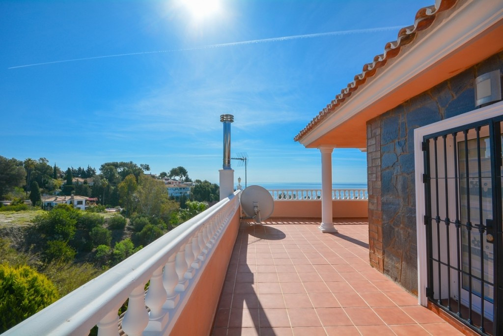 7 bedroom Villa For Sale in Benalmadena, Málaga - thumb 26