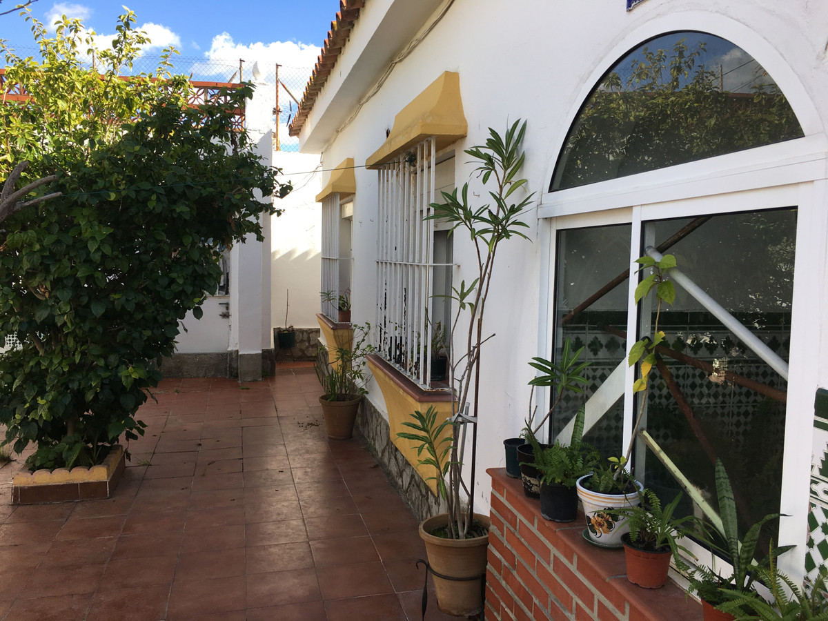 House in Algeciras R3666860 19