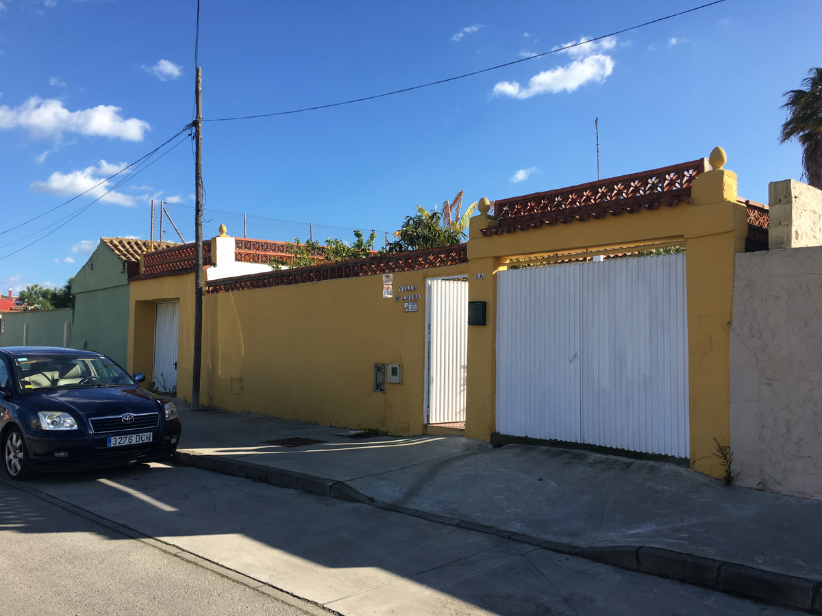 House in Algeciras R3666860 5