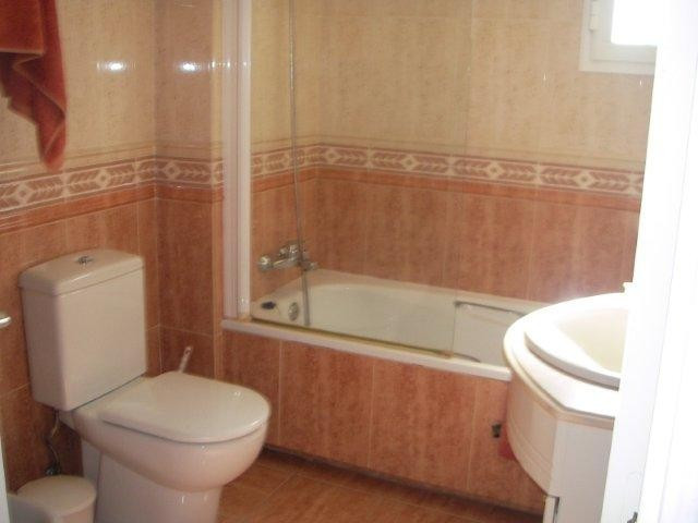 3 bedroom Apartment For Sale in The Golden Mile, Málaga - thumb 9
