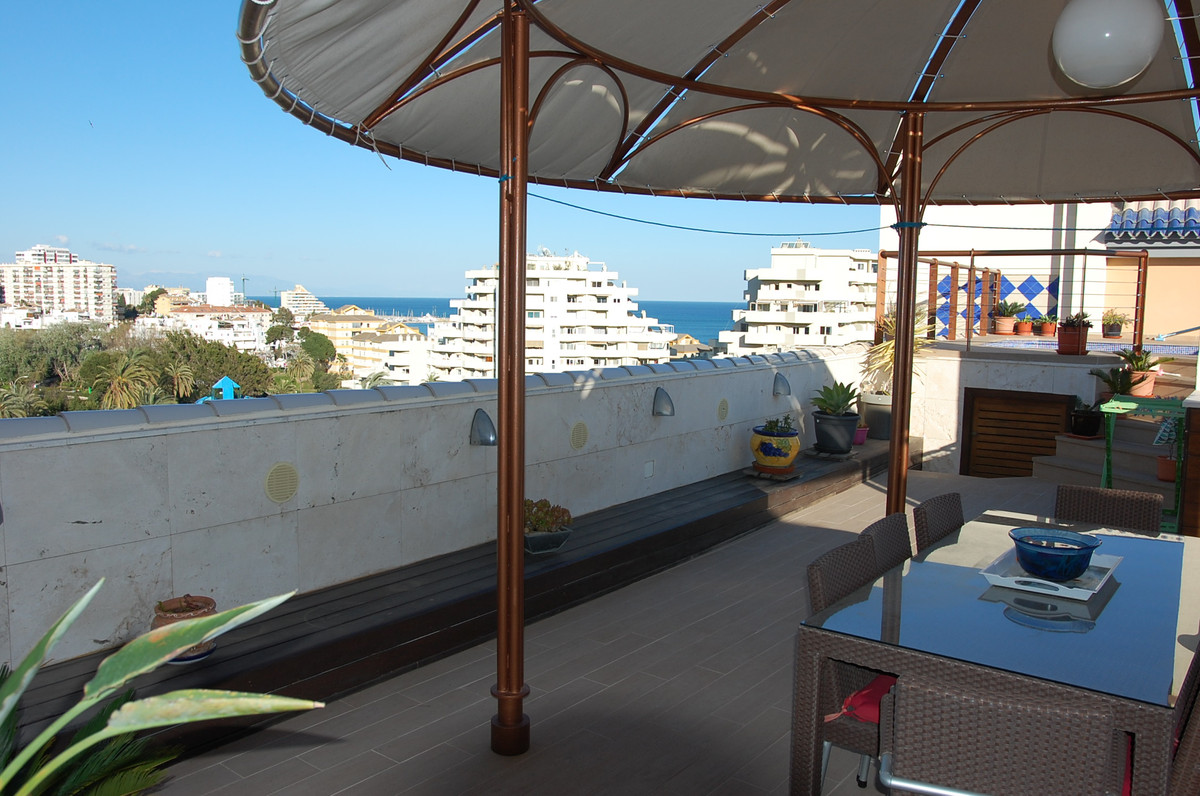 						Apartment  Penthouse
													for sale 
																			 in Benalmadena Costa
					