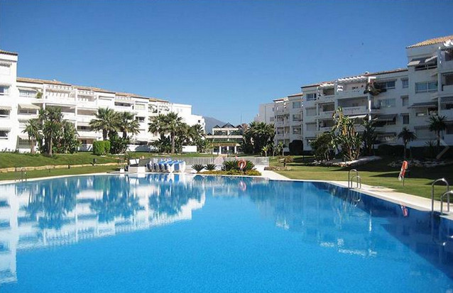 						Apartment  Middle Floor
																					for rent
																			 in Puerto Banús
					