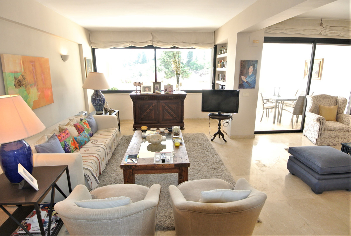 3 bedroom Apartment For Sale in The Golden Mile, Málaga - thumb 10