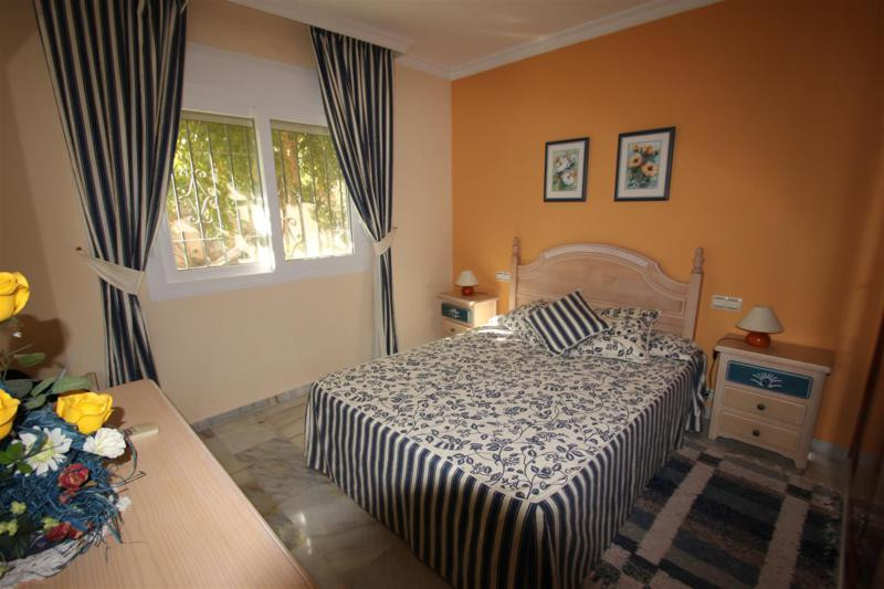 6 bedroom Villa For Sale in El Rosario, Málaga - thumb 14