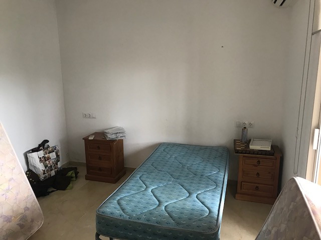 5 bedroom Villa For Sale in Nueva Andalucía, Málaga - thumb 21
