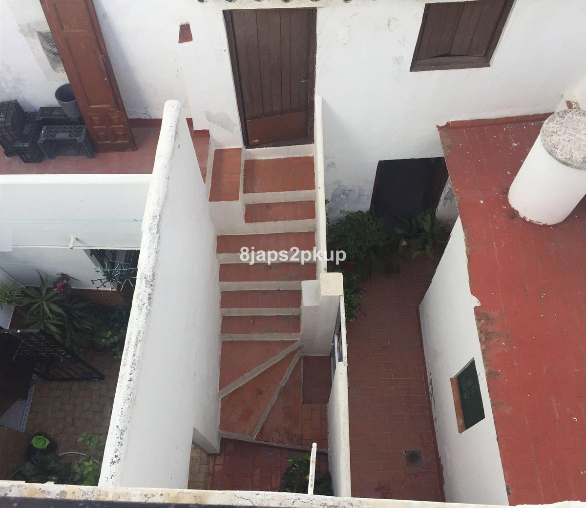 7 bedroom Townhouse For Sale in Estepona, Málaga - thumb 3