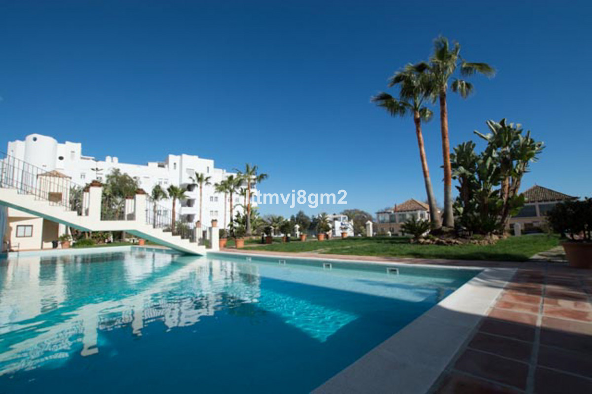 6 bedroom Townhouse For Sale in The Golden Mile, Málaga - thumb 40