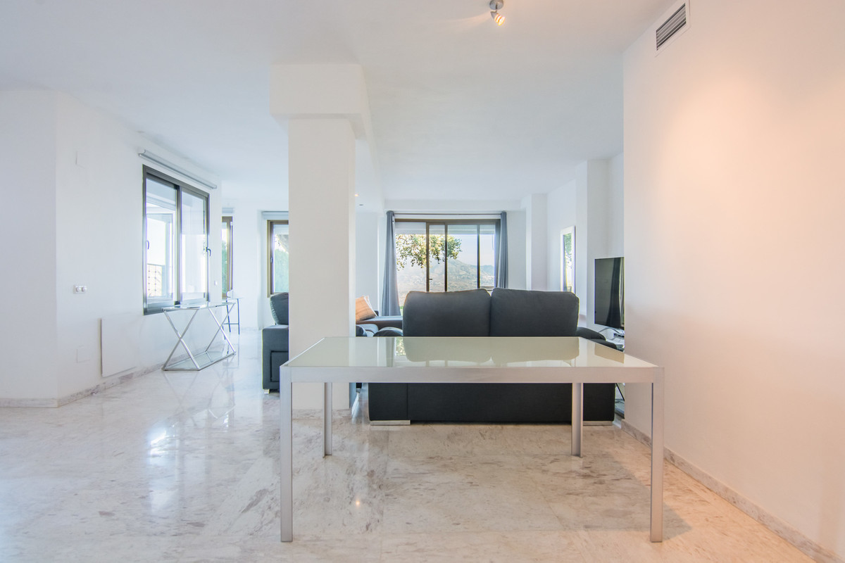 2 bedroom Apartment For Sale in La Mairena, Málaga - thumb 20