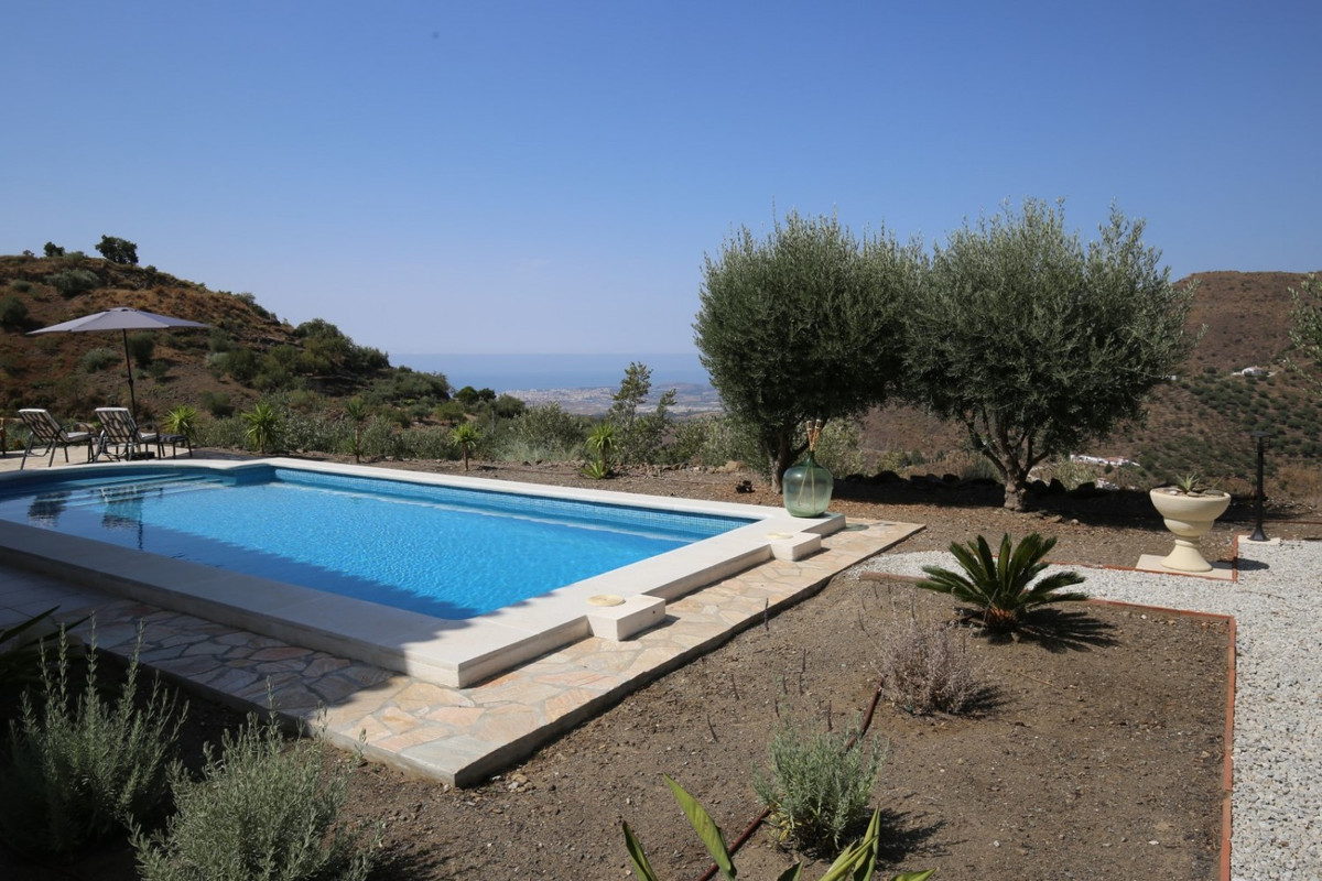 Imposing Country Residence with Panoramic Sea Views in Arenas Modern built style residence designed by its owner to the highest specifications with...