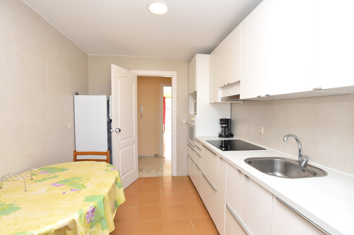 3 bedroom Apartment For Sale in Las Lagunas, Málaga - thumb 5