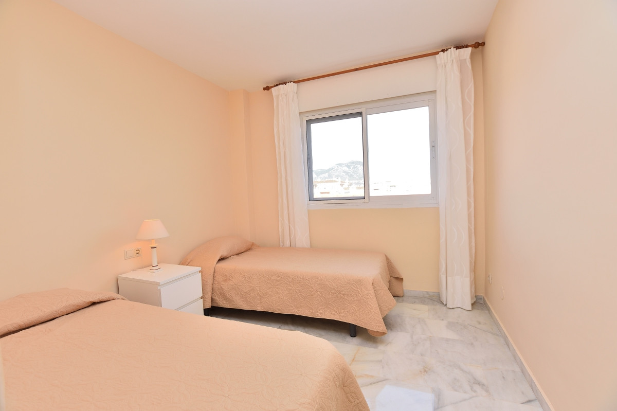 3 bedroom Apartment For Sale in Las Lagunas, Málaga - thumb 9
