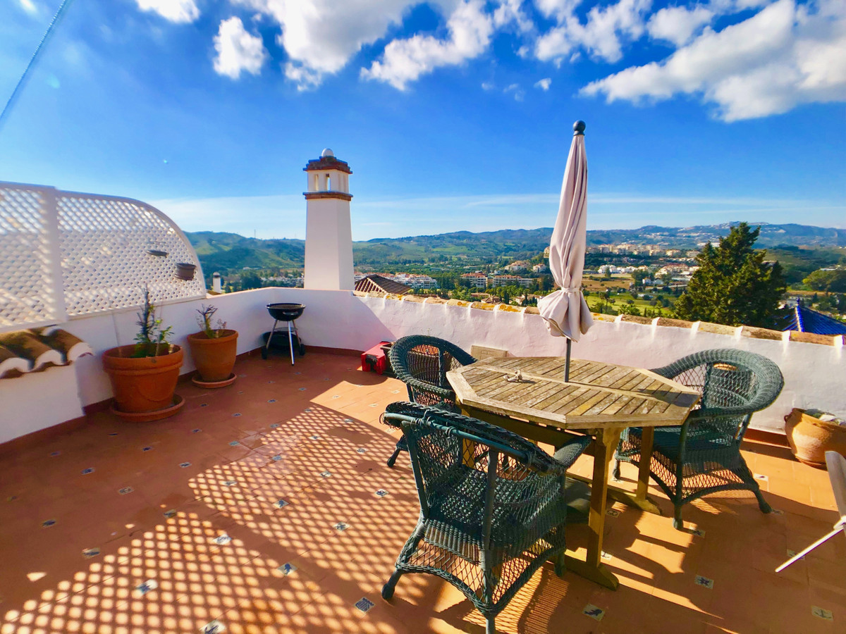BEAUTIFUL BRIGHT 2 BED TOWNHOUSE IN MIJAS GOLF

This beautiful unique & bright 2 bed townhouse i, Spain