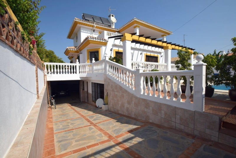 6 Dormitorio Villa en venta San Pedro de Alcántara