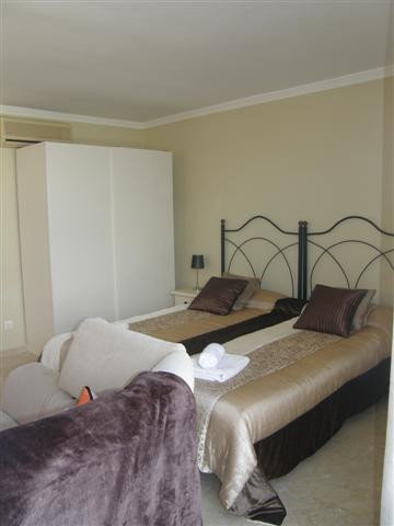 4 bedrooms Apartment in Puerto Banús
